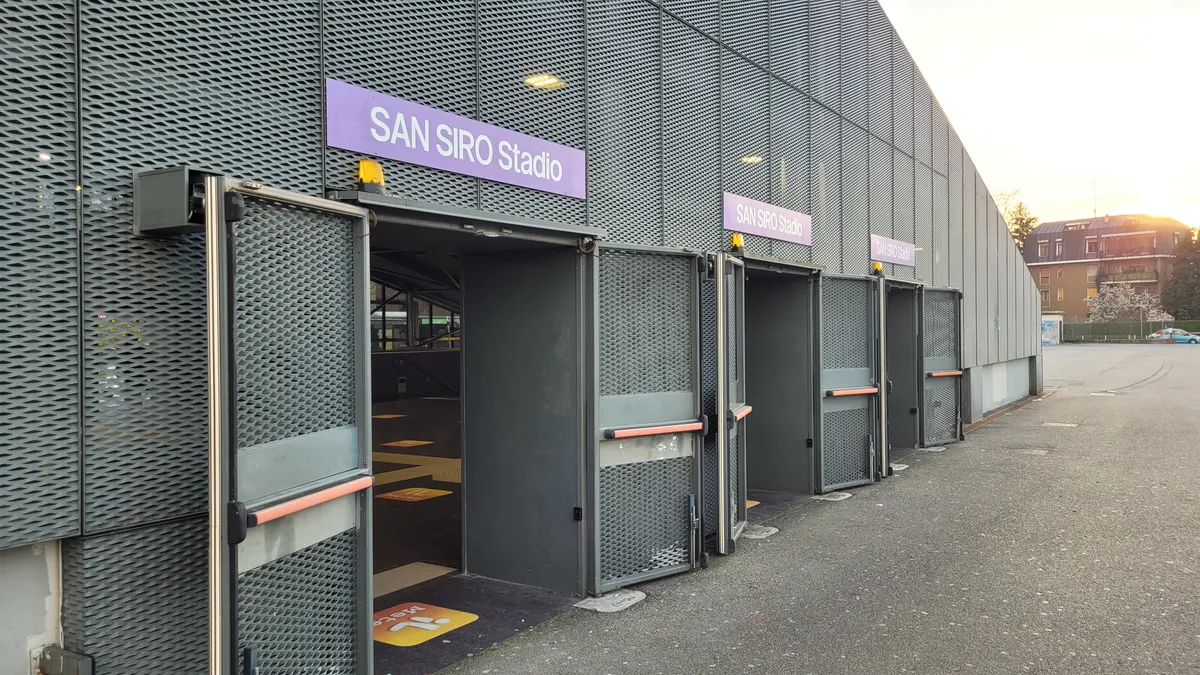 How to Get to San Siro: Metro, Tram and Airports